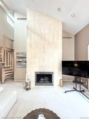 3989 S Shore Drive, Commerce Twp, MI 48382