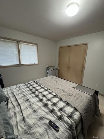 3989 S Shore Drive, Commerce Twp, MI 48382