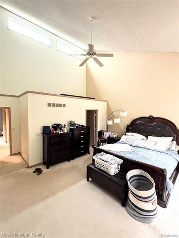 3989 S Shore Drive, Commerce Twp, MI 48382