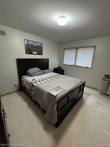 3989 S Shore Drive, Commerce Twp, MI 48382