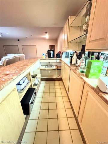 3989 S Shore Drive, Commerce Twp, MI 48382