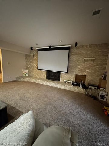 3989 S Shore Drive, Commerce Twp, MI 48382