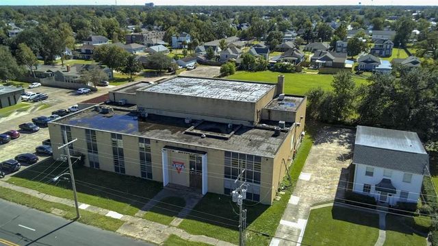 618 Kirby St Street, Lake Charles, LA 70601