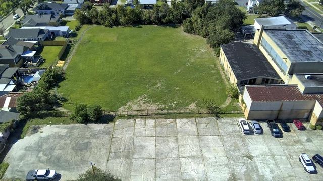 618 Kirby St Street, Lake Charles, LA 70601