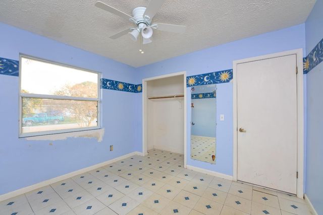 443 SW Meadow Terrace, Port St. Lucie, Port St Lucie, FL 34984