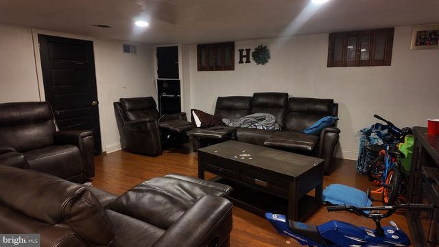 648 BILLINGS AVE, Paulsboro, NJ 08066