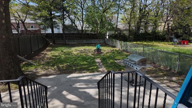 648 BILLINGS AVE, Paulsboro, NJ 08066