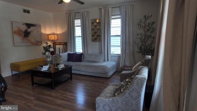 648 BILLINGS AVE, Paulsboro, NJ 08066