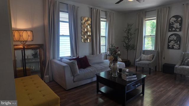 648 BILLINGS AVE, Paulsboro, NJ 08066
