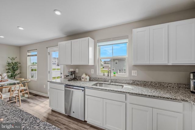 31 COSTILLA WAY, Hedgesville, WV 25427