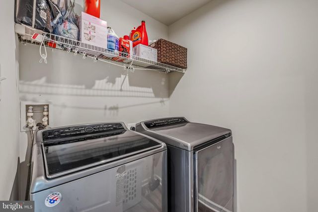 31 COSTILLA WAY, Hedgesville, WV 25427
