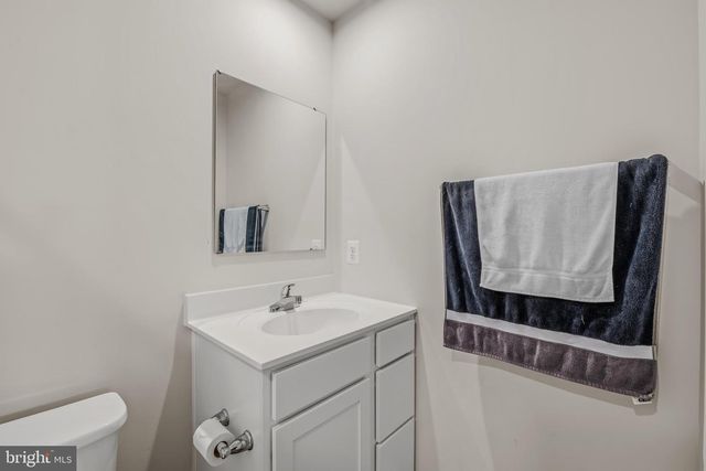 31 COSTILLA WAY, Hedgesville, WV 25427
