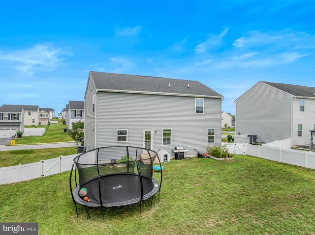 31 COSTILLA WAY, Hedgesville, WV 25427