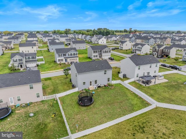 31 COSTILLA WAY, Hedgesville, WV 25427