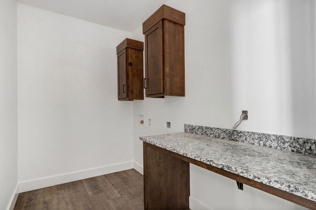 3014 W Teton Drive, Springfield, MO 65810