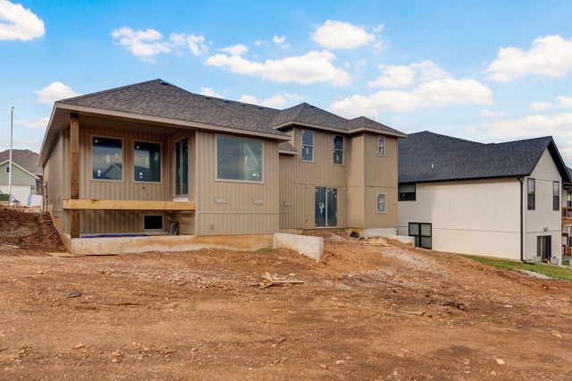 3014 W Teton Drive, Springfield, MO 65810