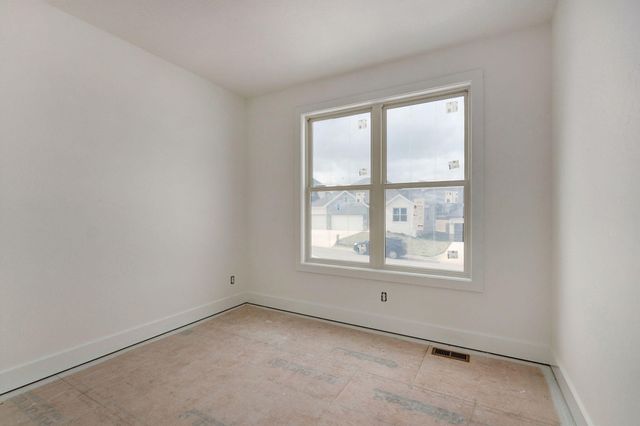 3014 W Teton Drive, Springfield, MO 65810