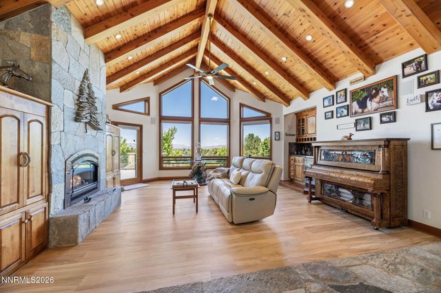 285 Sierra Country Circle, Gardnerville, NV 89460