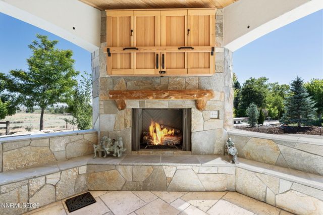 285 Sierra Country Circle, Gardnerville, NV 89460