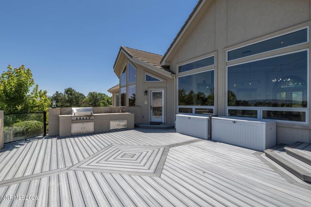285 Sierra Country Circle, Gardnerville, NV 89460