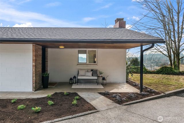 9024 Prentice Avenue, Gig Harbor, WA 98332