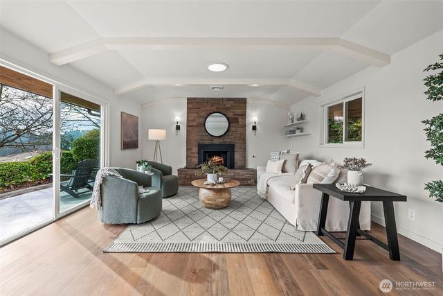 9024 Prentice Avenue, Gig Harbor, WA 98332