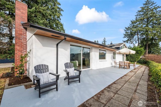 9024 Prentice Avenue, Gig Harbor, WA 98332