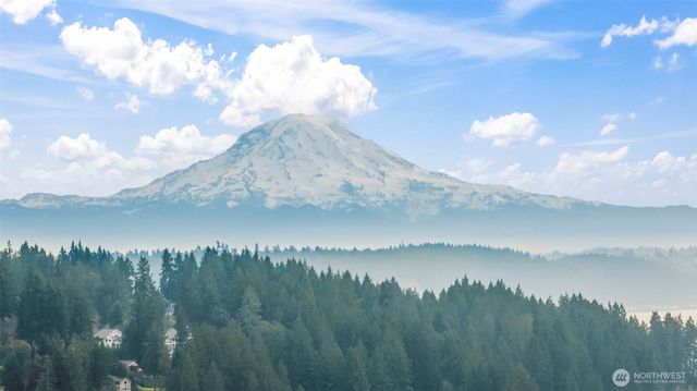 9024 Prentice Avenue, Gig Harbor, WA 98332