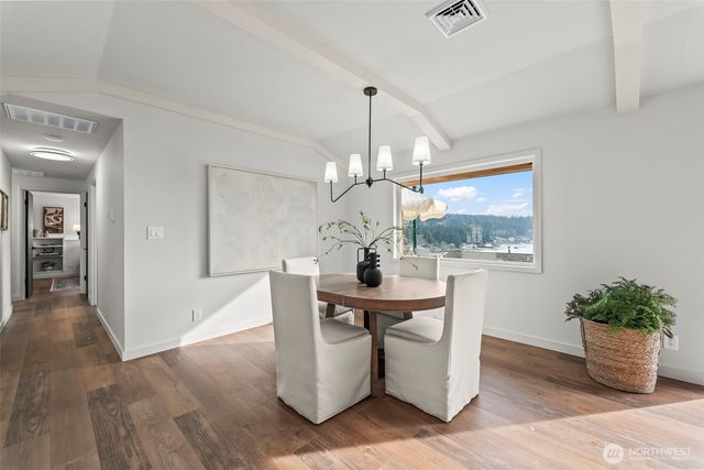 9024 Prentice Avenue, Gig Harbor, WA 98332