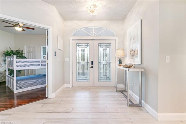 12201 Shoreview DR, Matlacha, FL 33993