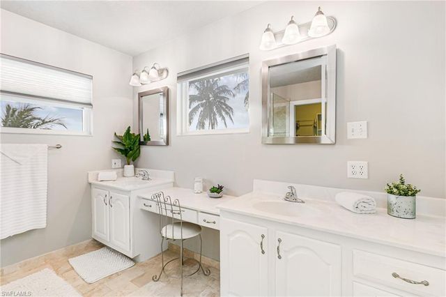 12201 Shoreview DR, Matlacha, FL 33993