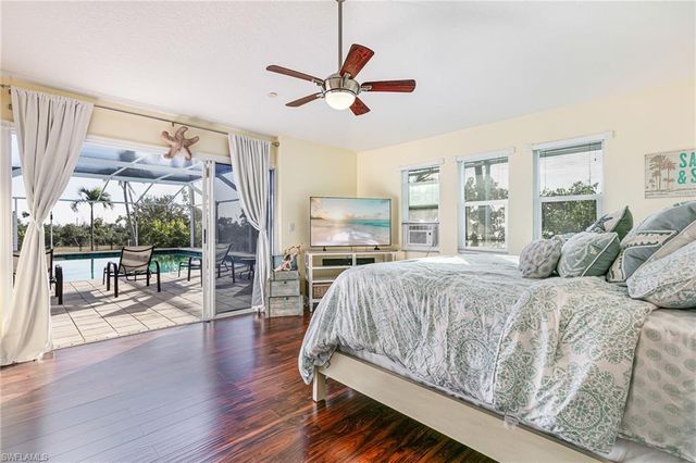 12201 Shoreview DR, Matlacha, FL 33993