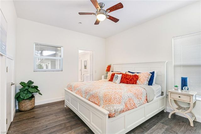 12201 Shoreview DR, Matlacha, FL 33993