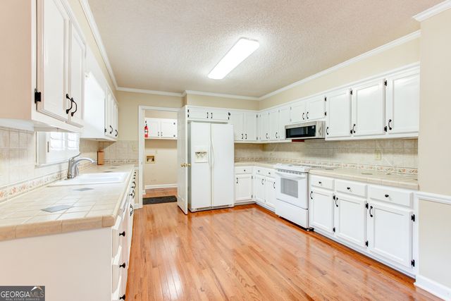 135 Tramore Trace, Tyrone, GA 30290