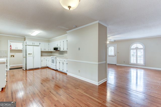 135 Tramore Trace, Tyrone, GA 30290