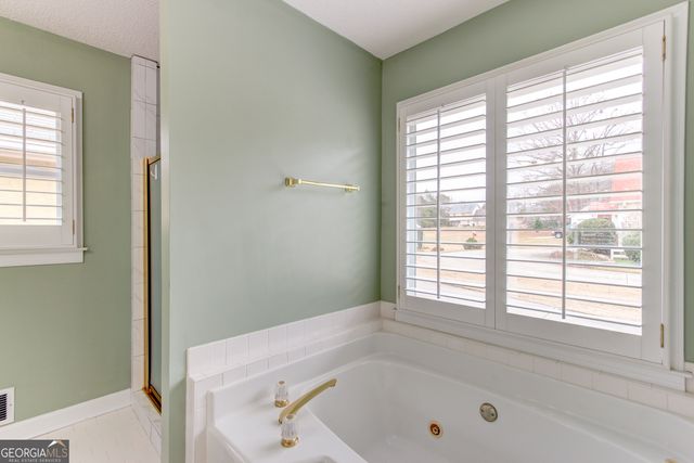 135 Tramore Trace, Tyrone, GA 30290