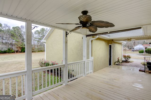 135 Tramore Trace, Tyrone, GA 30290