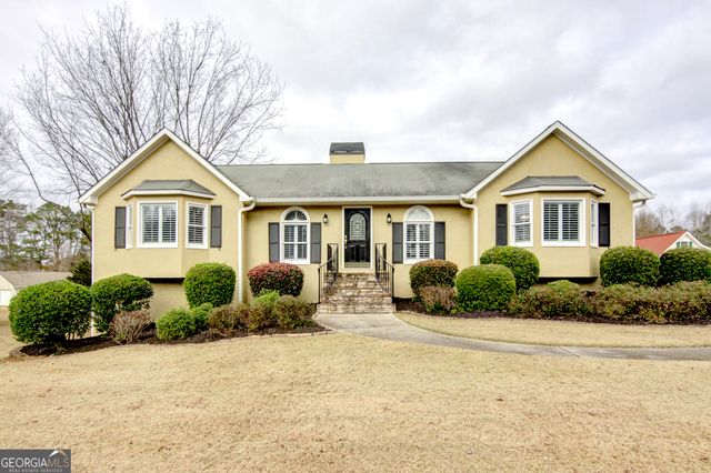 135 Tramore Trace, Tyrone, GA 30290