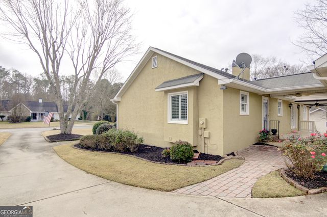 135 Tramore Trace, Tyrone, GA 30290
