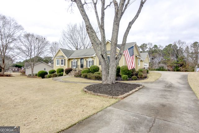 135 Tramore Trace, Tyrone, GA 30290
