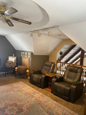 1200 2nd Ave, Walnut Grove, CA 95690