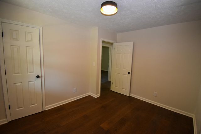 231 Sycamore Street, Junction City, KY 40440