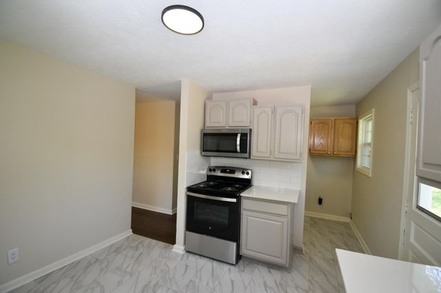 231 Sycamore Street, Junction City, KY 40440