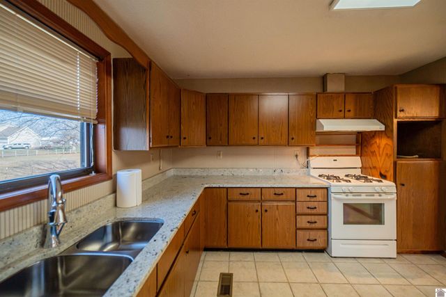 91 Thorn Road, Gilbertsville, KY 42044