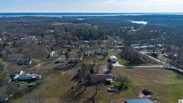 91 Thorn Road, Gilbertsville, KY 42044