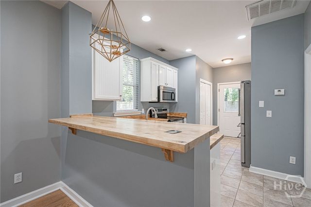 212 W Whatley Street, Pooler, GA 31322