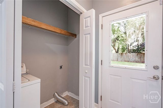 212 W Whatley Street, Pooler, GA 31322