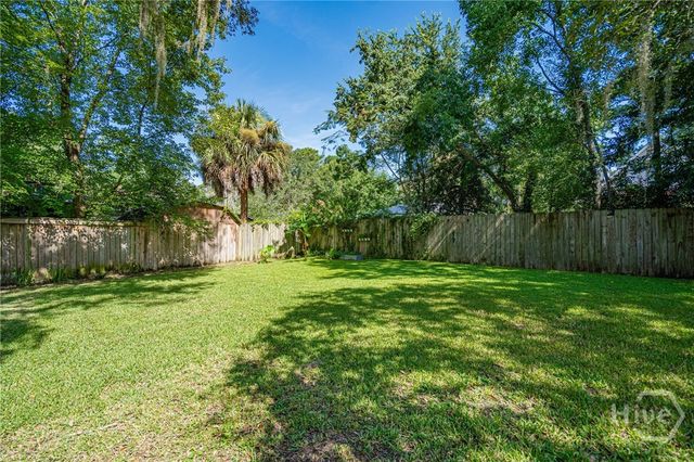 212 W Whatley Street, Pooler, GA 31322