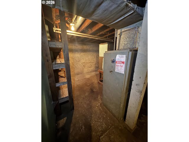 6422 Se CARLTON St, Portland, OR 97206