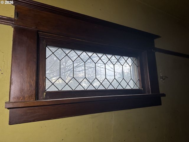 6422 Se CARLTON St, Portland, OR 97206